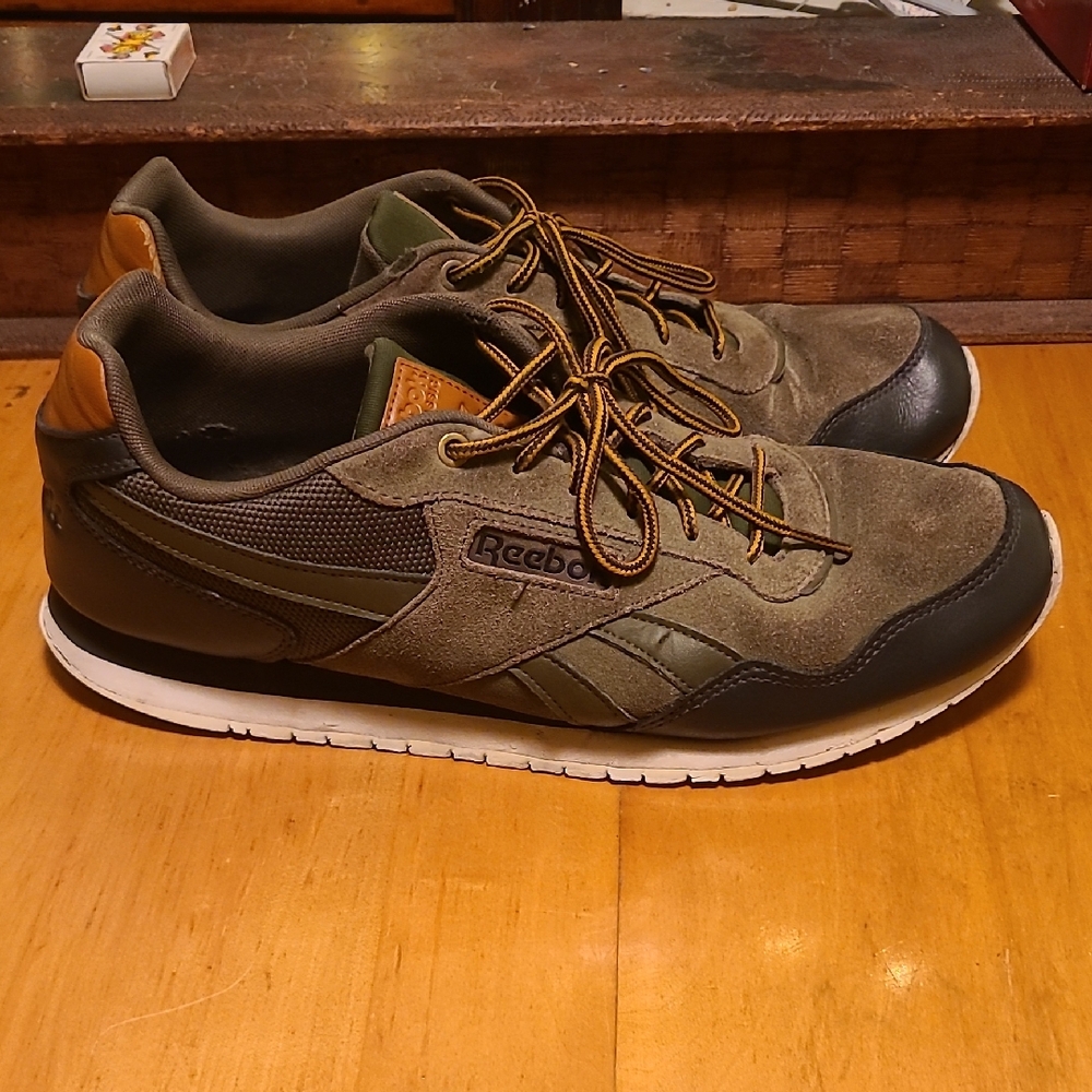 Reebok Men's Nylon Olive and Tan Sneakers